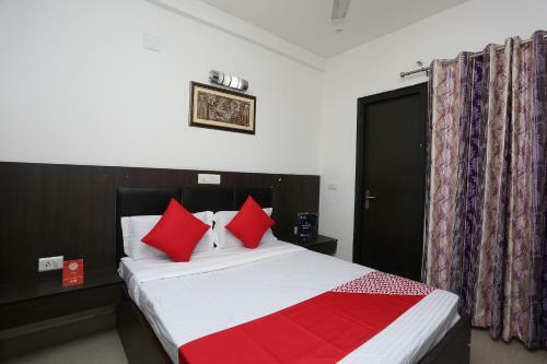 Oyo 28422 Hotel New Taj