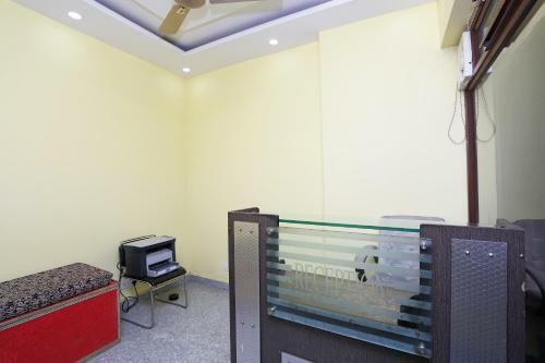 Oyo 28422 Hotel New Taj