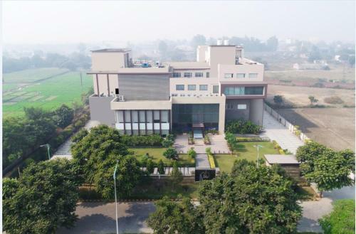 Hotel Tdi Club Retreat Kundli