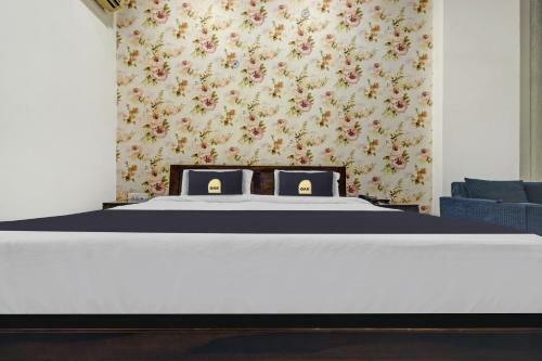 Townhouse Oak 46940 Hotel Vrindavan