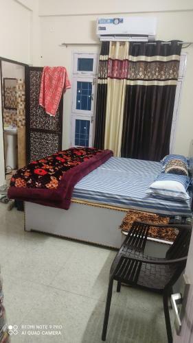 Hostal City Crown Guest House