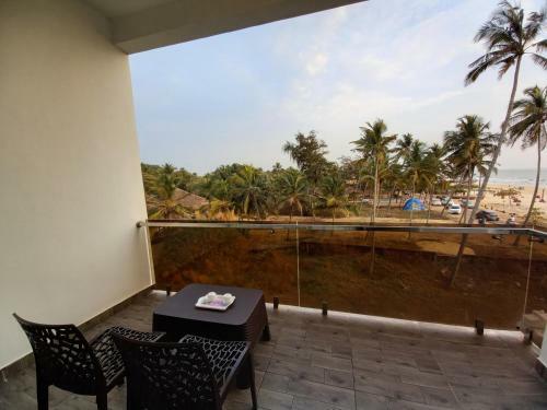 Lodge Rks Beachfront