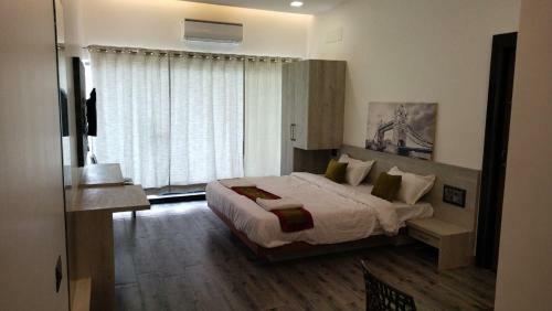 Lodge Rks Beachfront