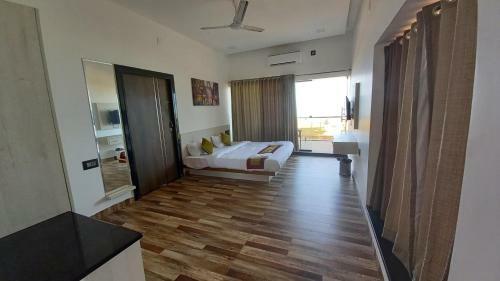Lodge Rks Beachfront