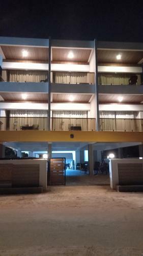 Lodge Rks Beachfront