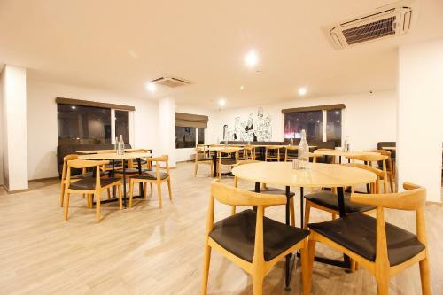 Hotel Oyo Townhouse 176 Rajdhani Residency
