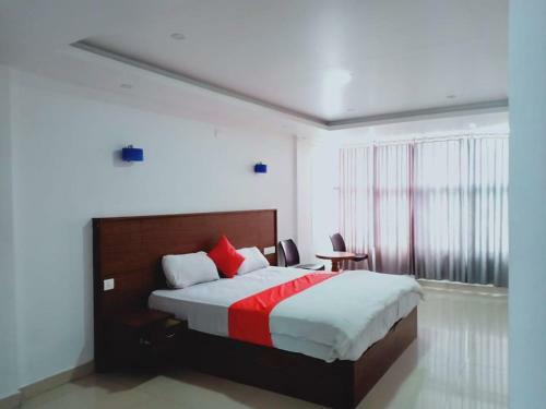 Hotel Staymaker Chums Residency