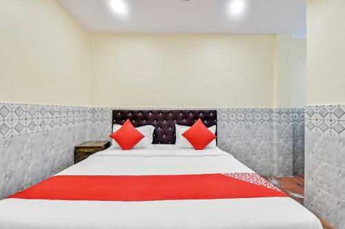 Oyo 48837 Hotel Suvarna
