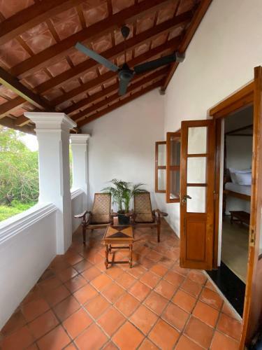 Hostal Thanga House