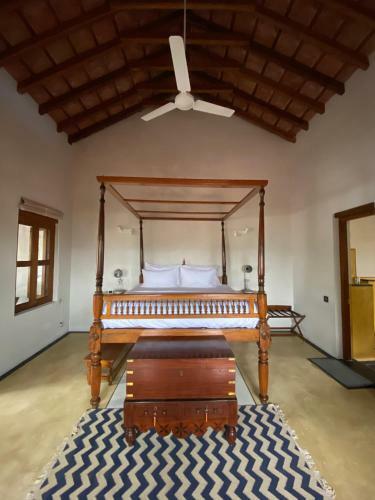 Hostal Thanga House