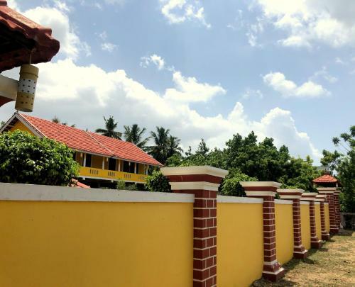 Hotel Royal House