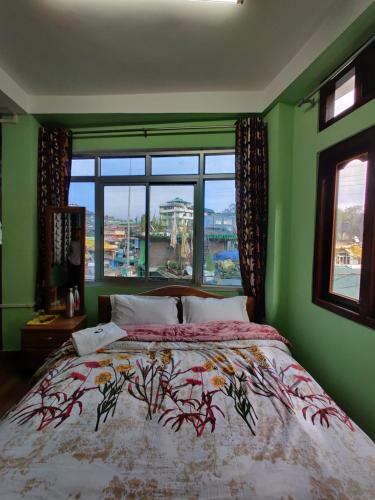 Hotel Tawang Centre Point