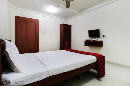 Hotel Spot On 39663 Sangamam Residency