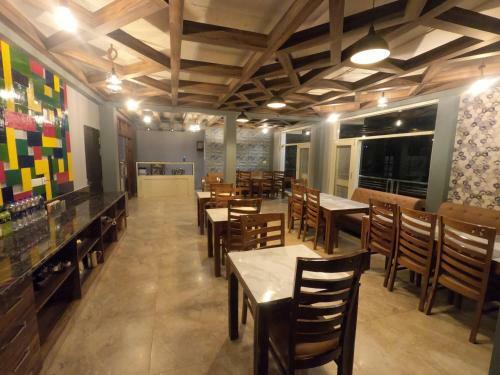 Bed & Breakfast Sharma's Destination, Mashobra