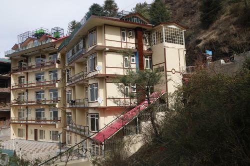 Bed & Breakfast Sharma's Destination, Mashobra