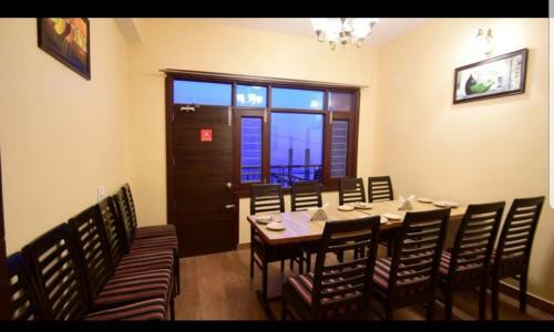 Hotel Home Inn Shimla B&B