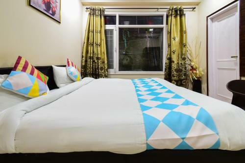 Hostal Oyo 78241 Sam Villa Studio