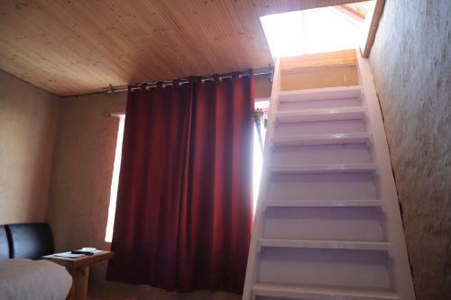 Zazroo Mud Cottages Home Stay