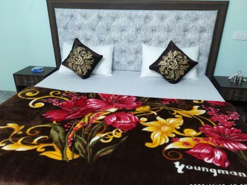 Devbhoomi Inn
