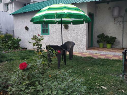 Bed & Breakfast Garden Cottages