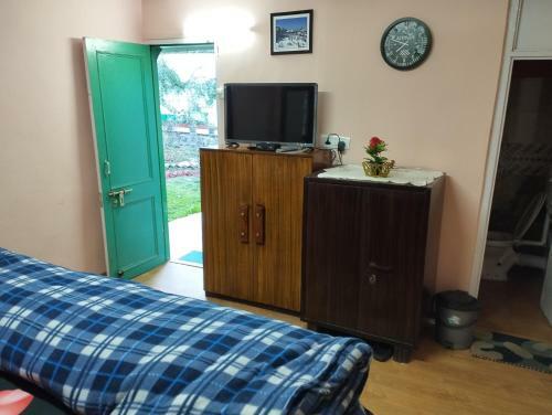 Bed & Breakfast Garden Cottages
