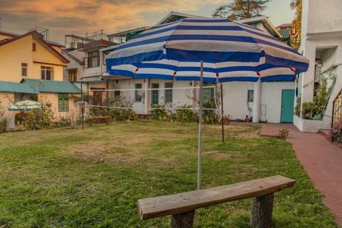 Bed & Breakfast Garden Cottages