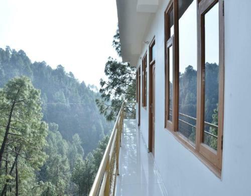 Hotel Asha Residency By Stayapart