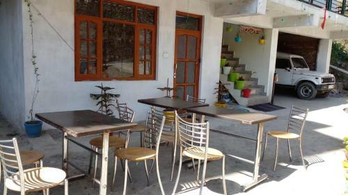 Bed & Breakfast Devbhoomi Inn (b&b)