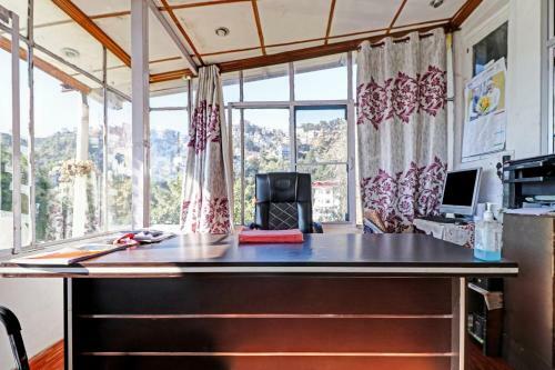 Hotel Capital O 86079 Tourist Nest