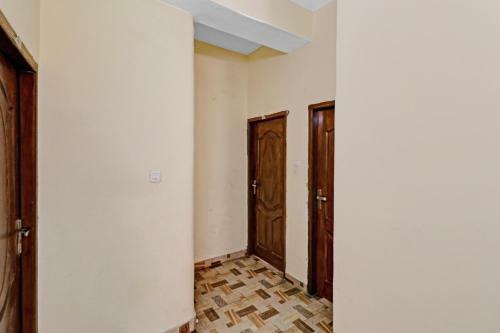 Hotel Capital O 86079 Tourist Nest