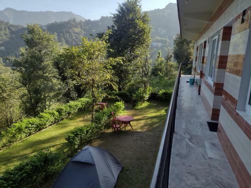 Shadow Homestay, Shoghi.