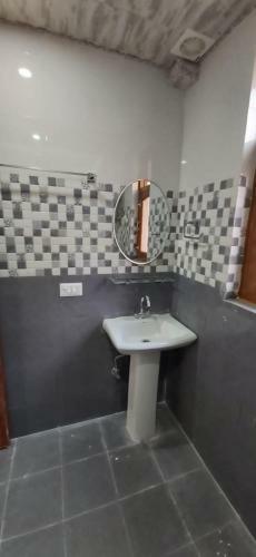 Bed & Breakfast Solitude Home Stay