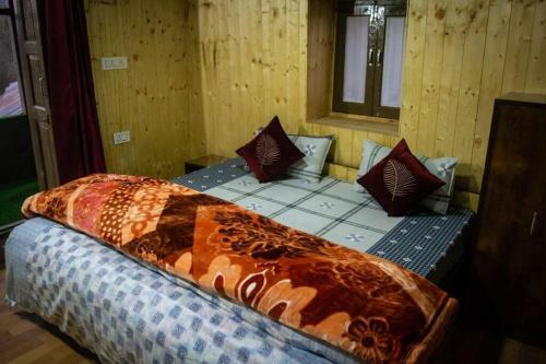 Deodar Homestay Dakbangla