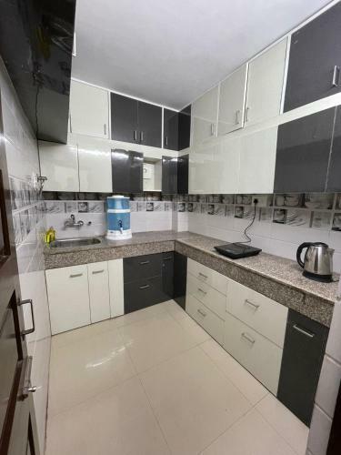 Apartamento Hill Top Hut