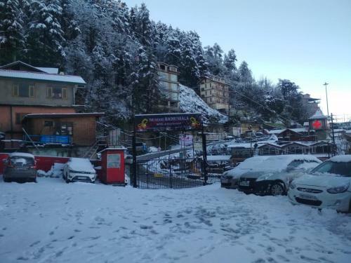 Hotel The Grand Madhushala