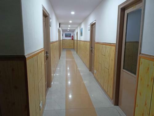 Hotel The Grand Madhushala