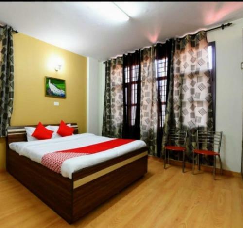 Apartamento 180 Degree Valley View Flat With Parking.
