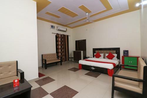 Hotel Oyo 23490 River Resort
