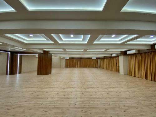 Hotel Privya Rooms And Banquet