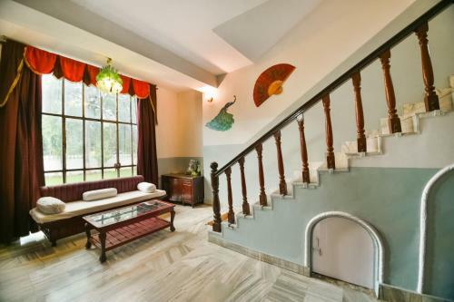 Oyo Flagship 47097 Hotel Raj Kesar