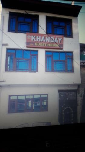 Hostal Khanday Guest House