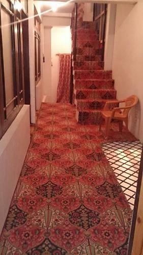 Hostal Khanday Guest House