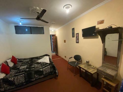 Hotel Young Mamta