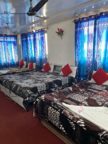 Hotel Young Mamta