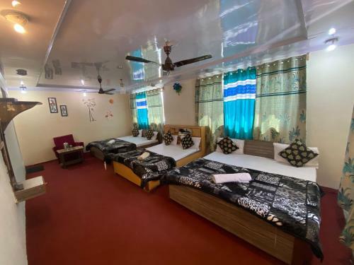 Hotel Young Mamta
