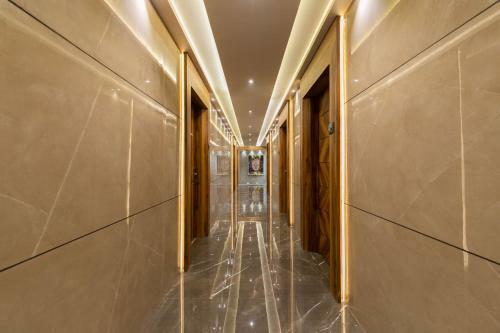 Hotel Ar Residency