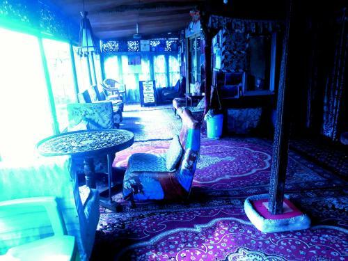 Apartamento Hotel Island Dal Lake Srinagar