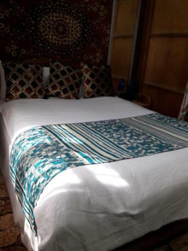 Bed & Breakfast H.b Yellow Submarine Group