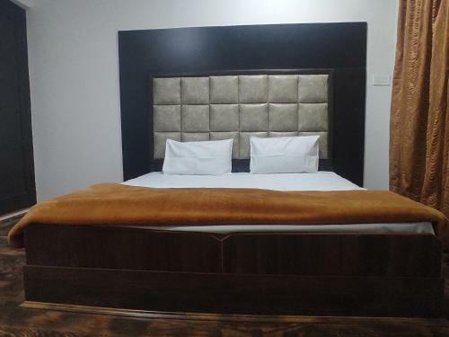 Hotel Silver Inn