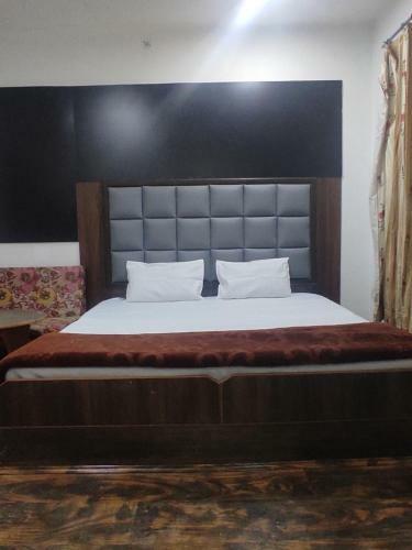 Hotel Silver Inn
